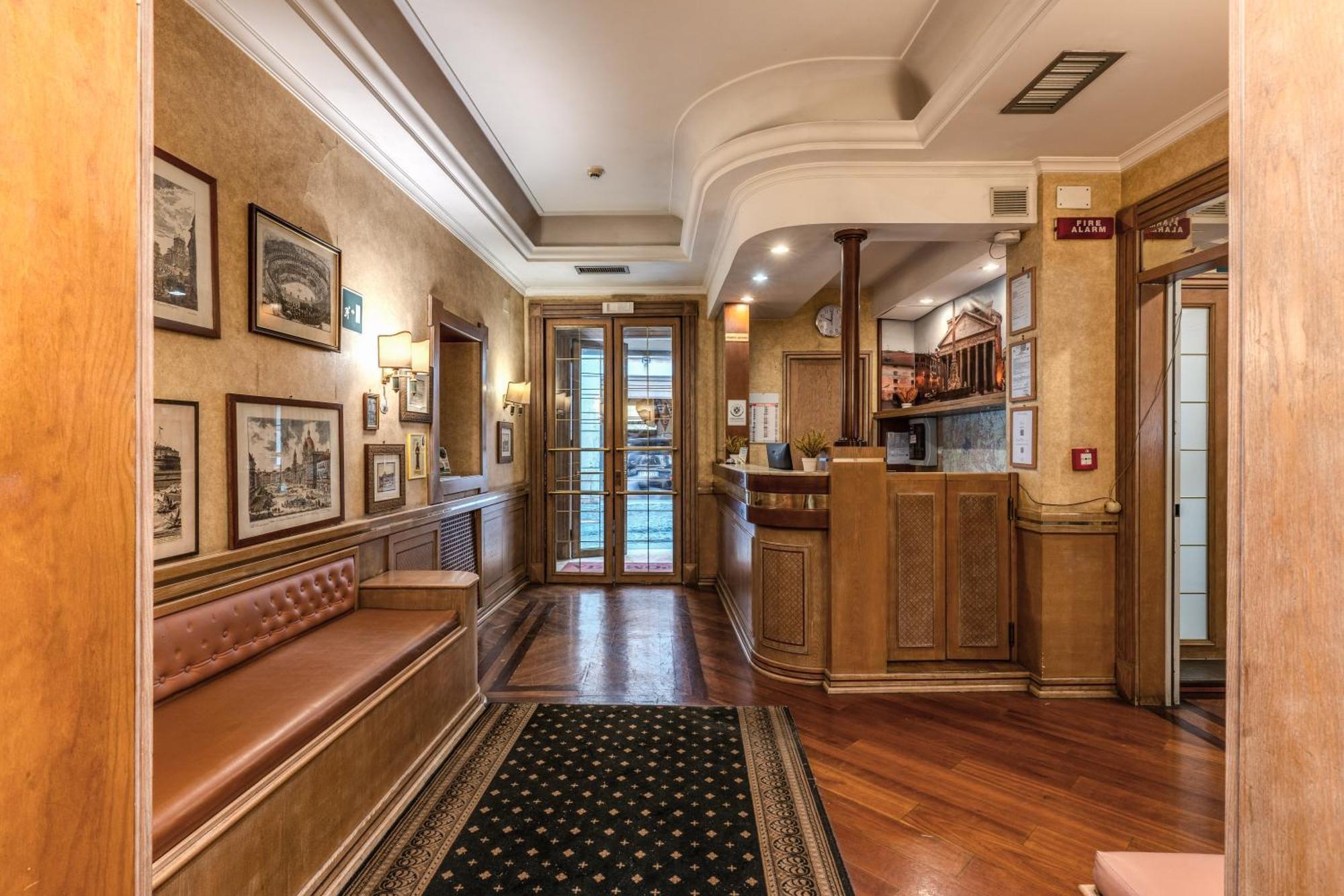 Hotel Pomezia — Billeder 3